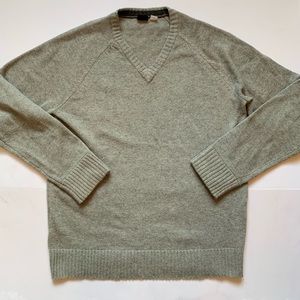 SALE❗️BDG • Wool Sweater